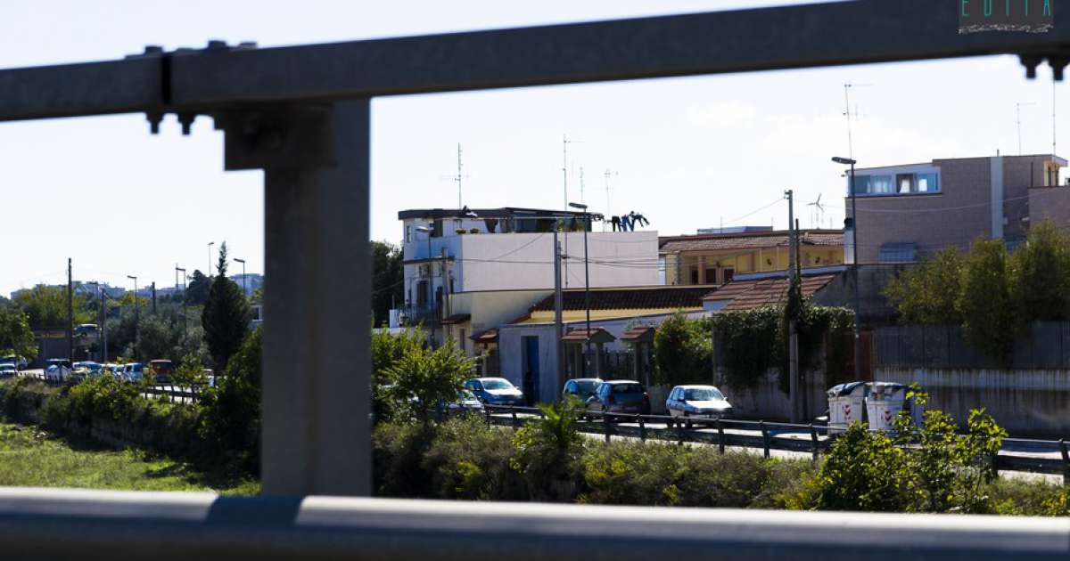 Bari, un villaggio sperduto sorge su Lama Picone: �Siamo qui da sessant'anni�